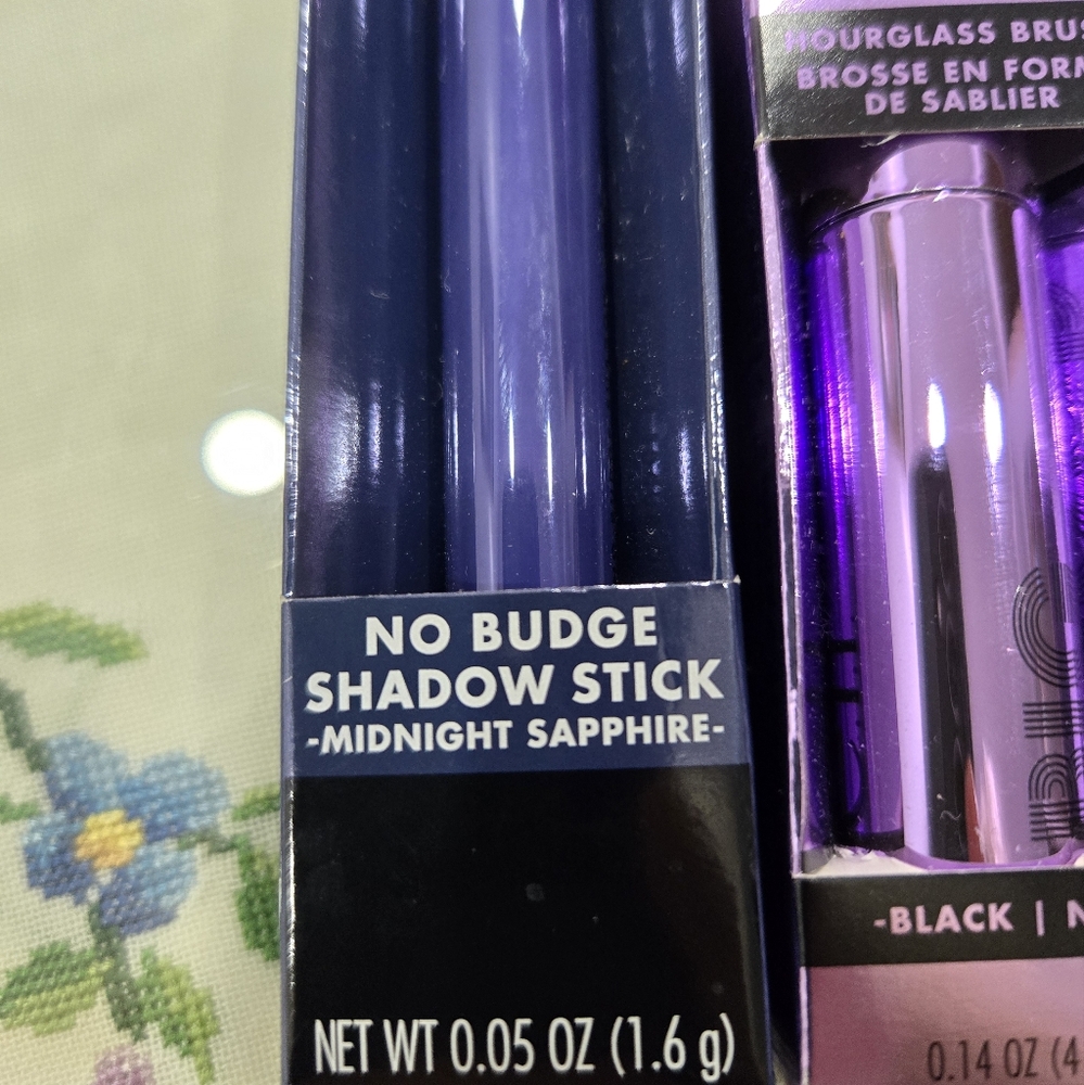 Elf Eye Makeup Set - Picture 3 of 5